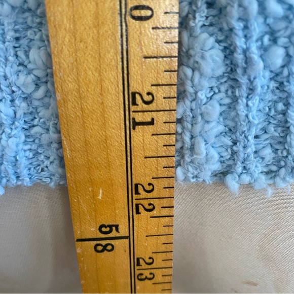 Vintage Diane von Furstenberg nubby scooped v-neck, size M - Picture 10 of 14